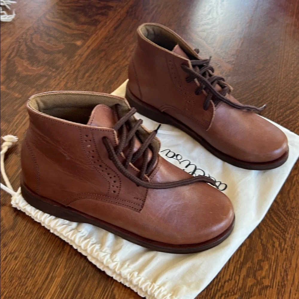 Adelisa & Co Children’s Boots, style Paseo, color Espresso, size 32(1 youth) NEW - Picture 6 of 6